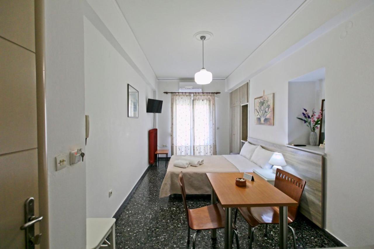 Selana Apartments Мітіліні Екстер'єр фото