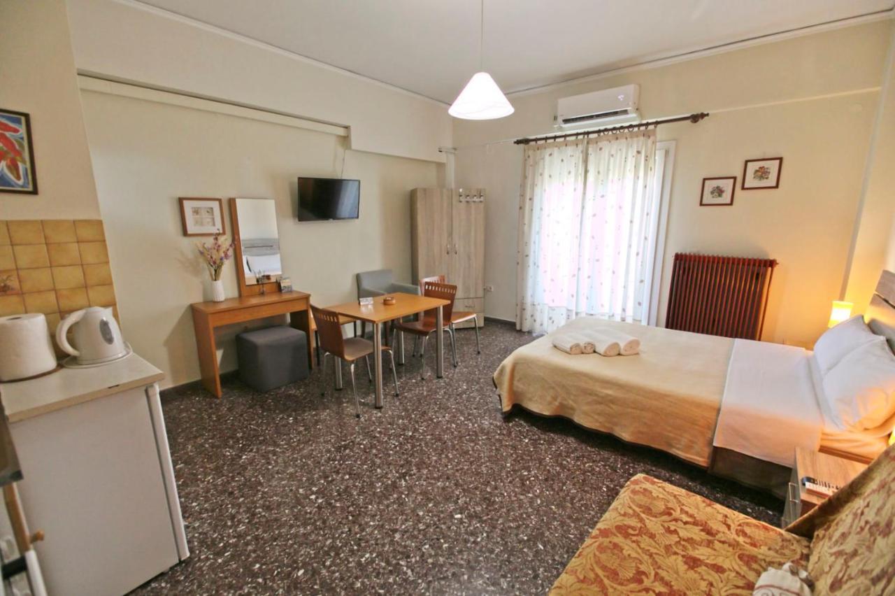 Selana Apartments Мітіліні Екстер'єр фото