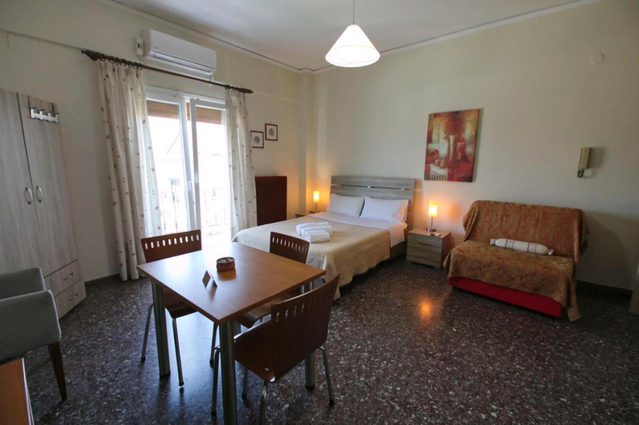 Selana Apartments Мітіліні Екстер'єр фото